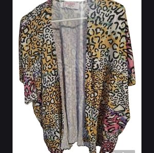 NWOT Animal Print Kimono Sz M